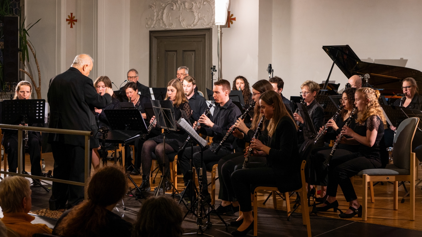 Clariphonics Klarinettenchor geleitet von Bruce Edwards